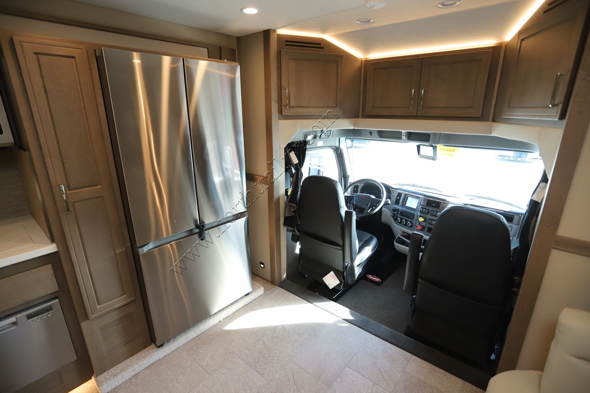 New 2026 Renegade Rv Explorer 40ERB Super C  For Sale