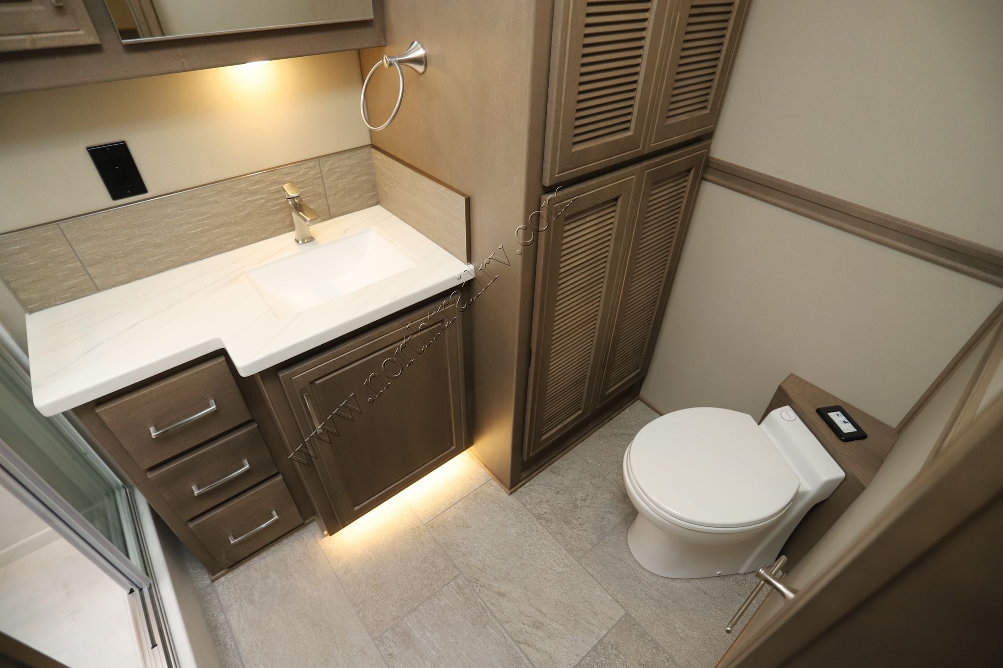 New 2026 Renegade Rv Explorer 40ERB Super C  For Sale