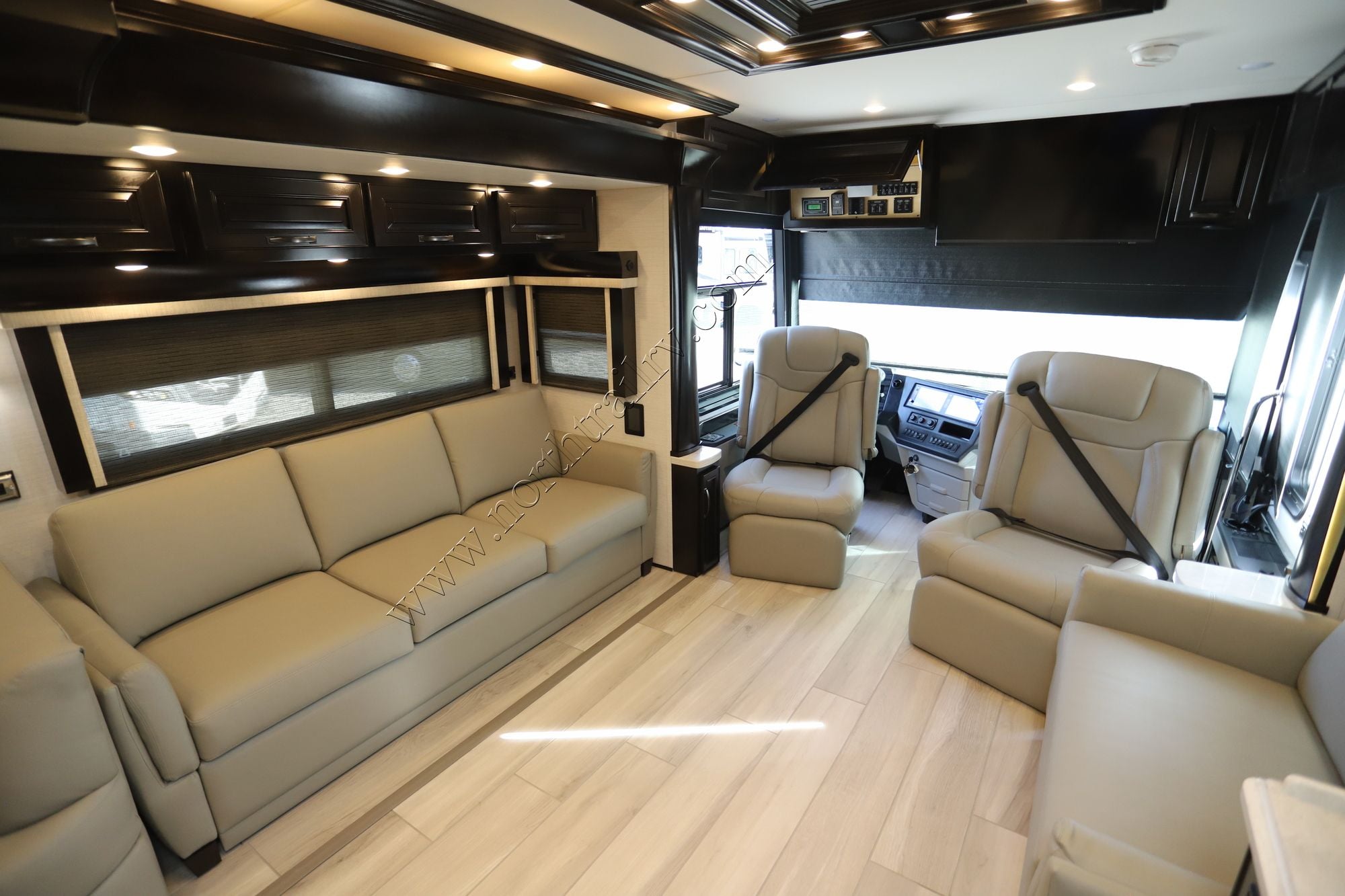 New 2026 Newmar Dutch Star 4340 Class A  For Sale