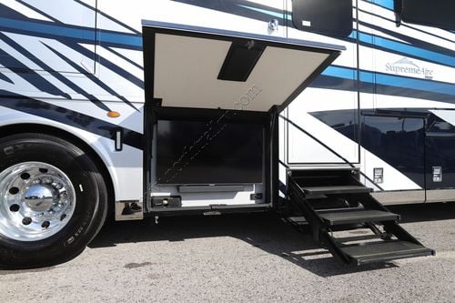 2024 Newmar Supreme Aire 4051