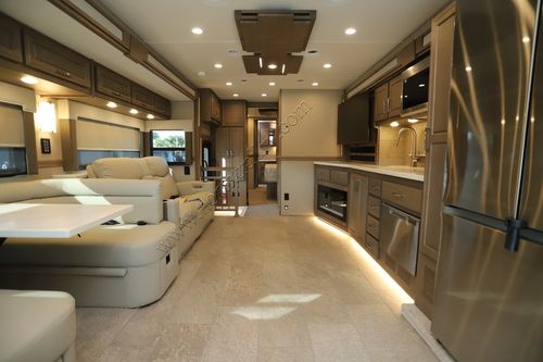 2026 Renegade Rv Explorer 40ERB