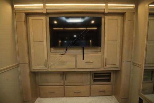 2026 Renegade Rv Classic 41CRB