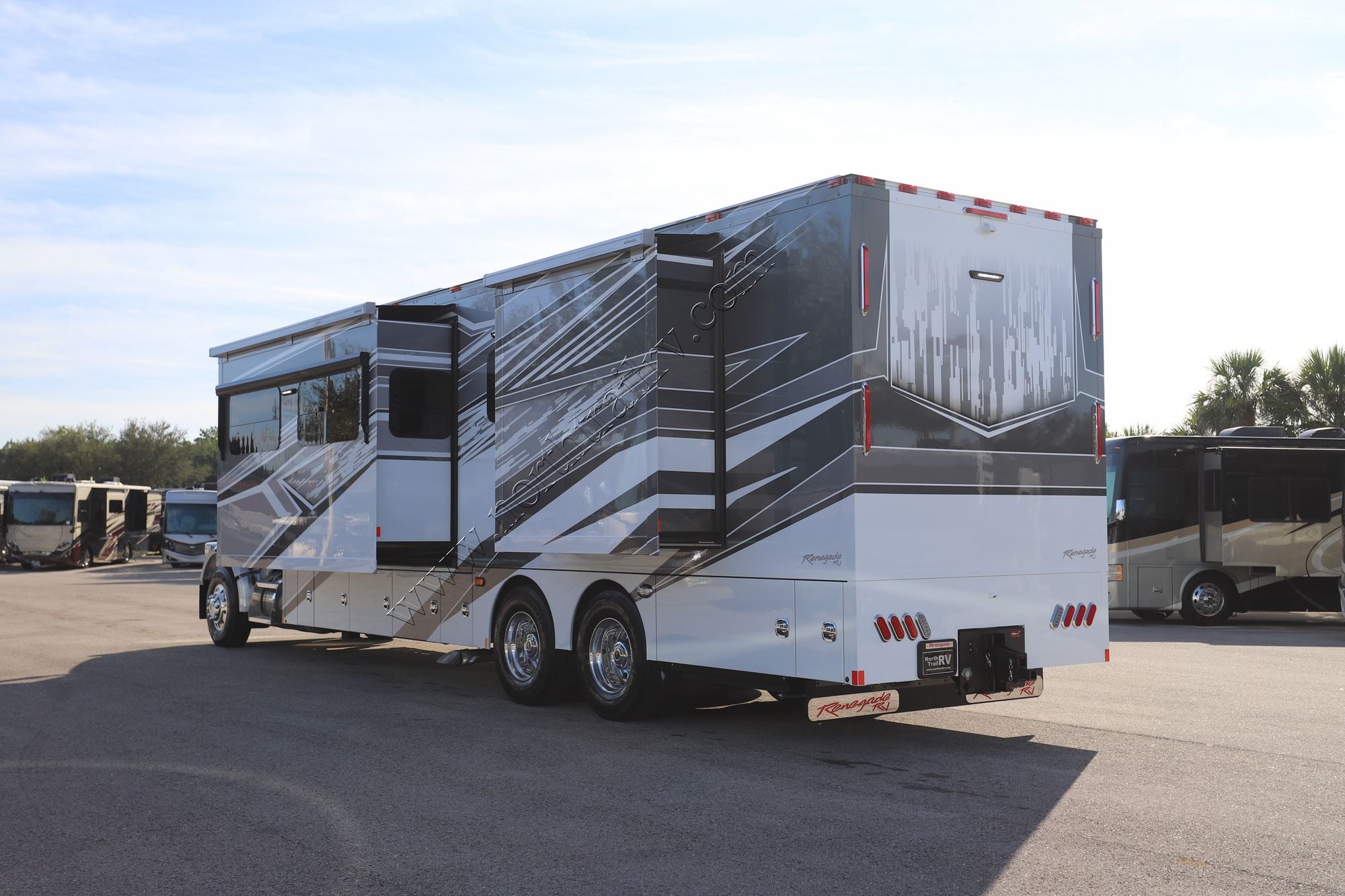 New 2026 Renegade Rv Classic 41CRB Super C  For Sale