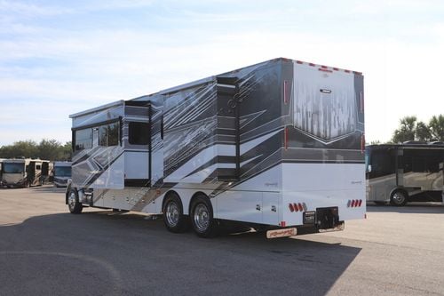 2026 Renegade Rv Classic 41CRB