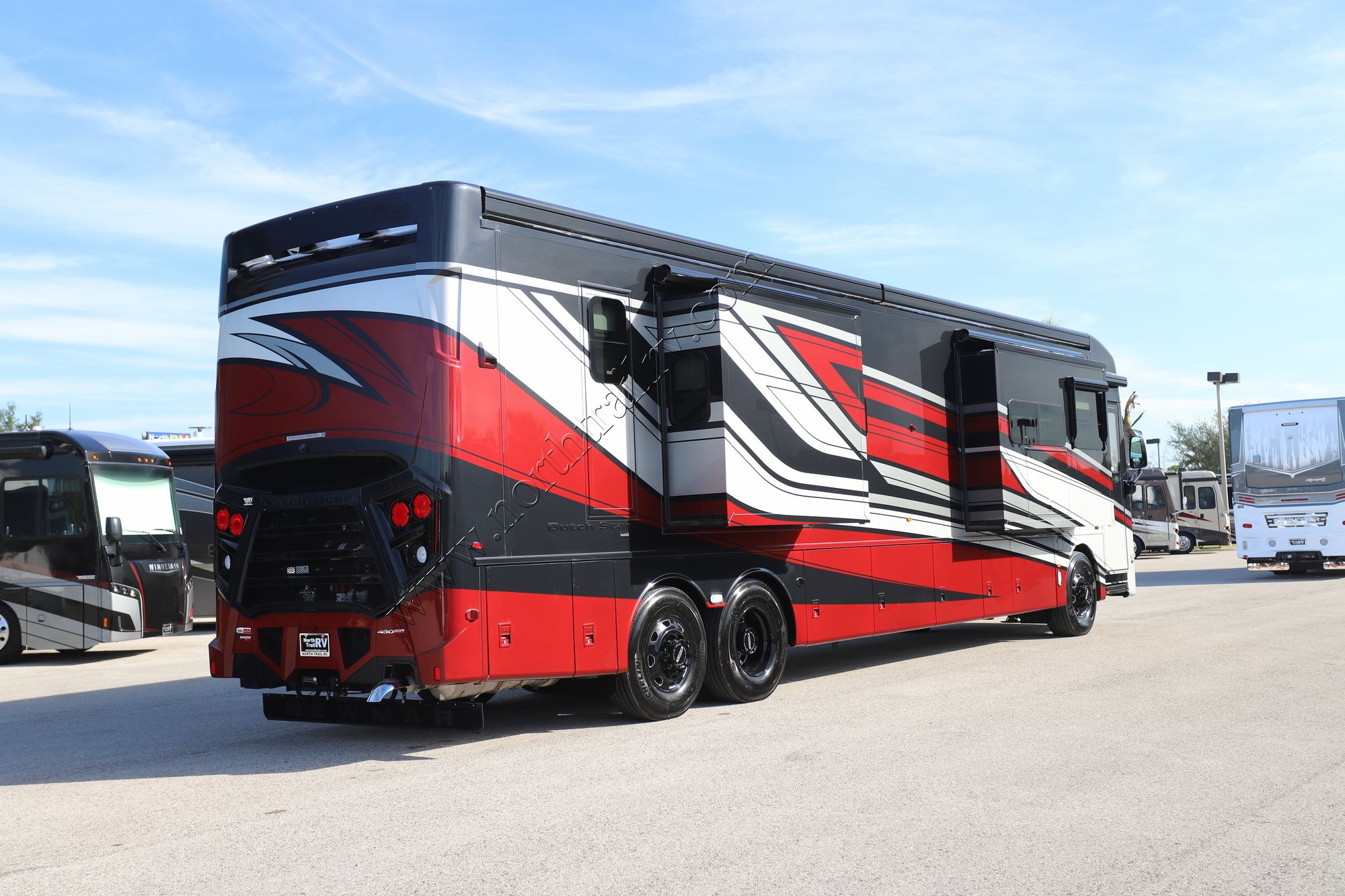 New 2026 Newmar Dutch Star 4340 Class A  For Sale