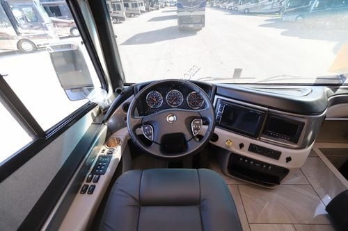 2019 Fleetwood Discovery Lxe 40D