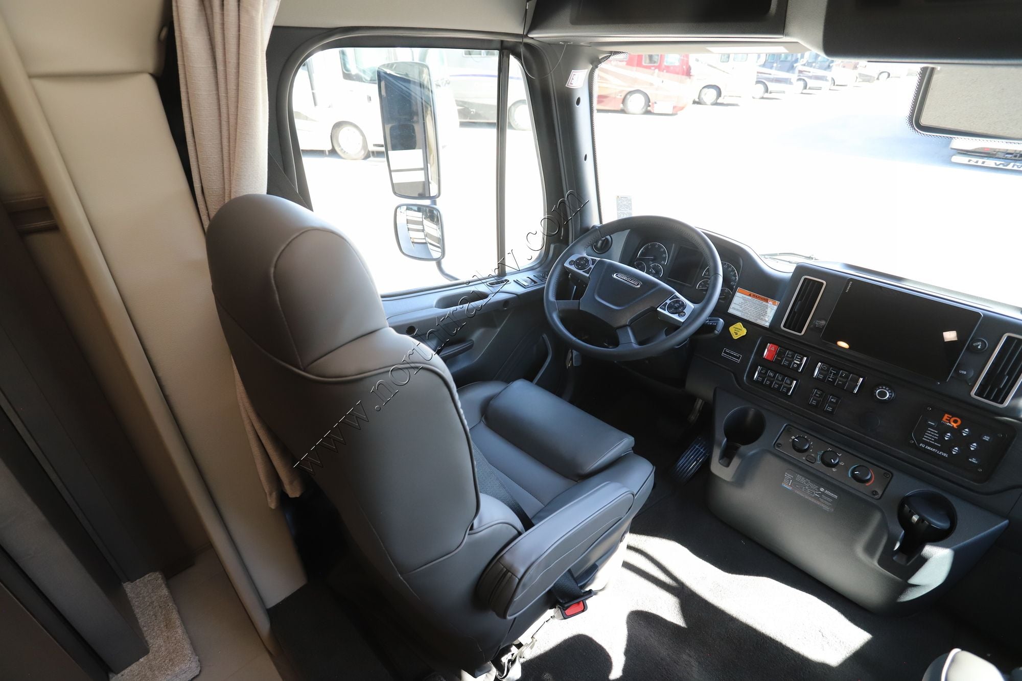 New 2026 Renegade Rv Verona Le 40LRB Super C  For Sale