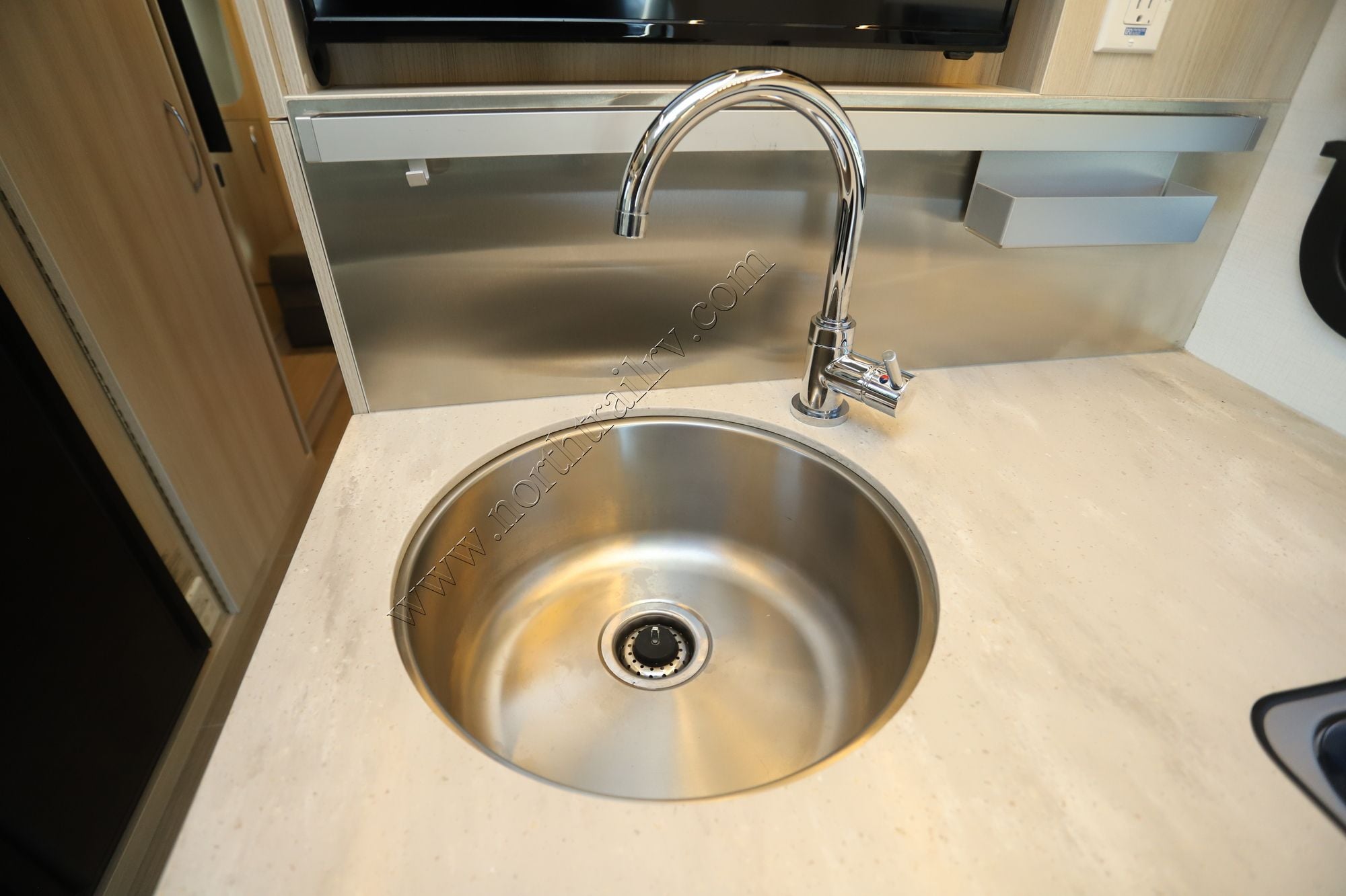 Used 2021 Leisure Van Wonder 24MB Class C  For Sale