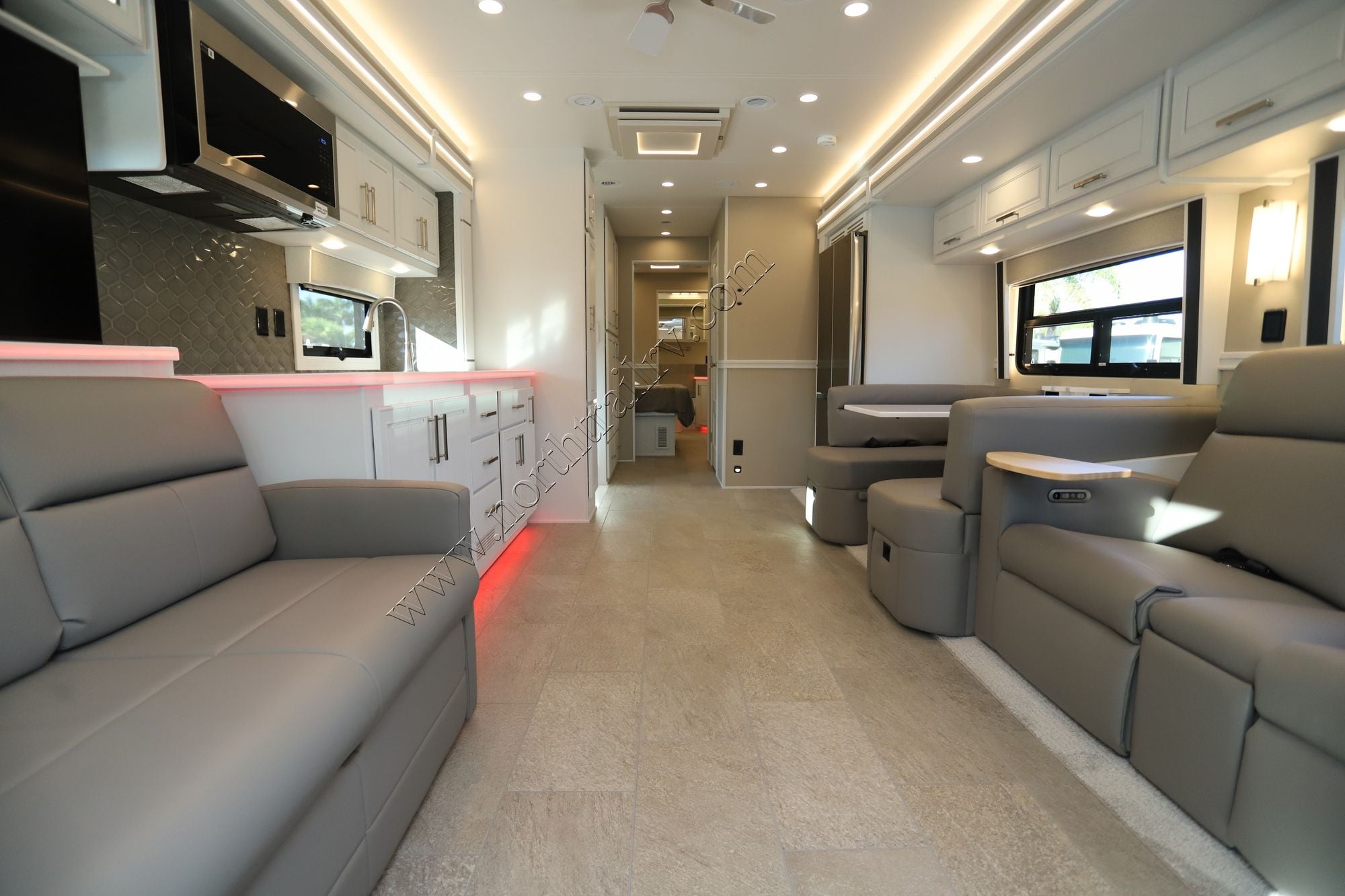 New 2026 Renegade Rv Classic 45CMR Super C  For Sale