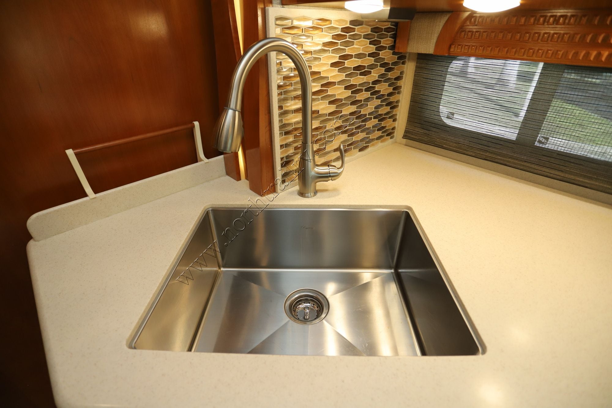 Used 2018 Newmar New Aire 3341 Class A  For Sale