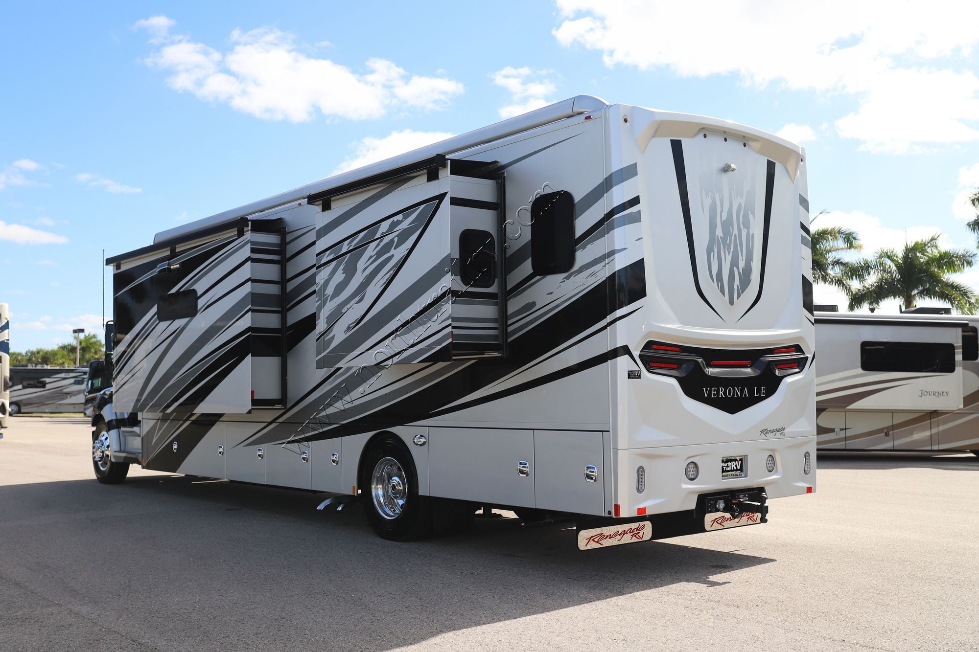 New 2026 Renegade Rv Verona Le 40LRB Super C  For Sale