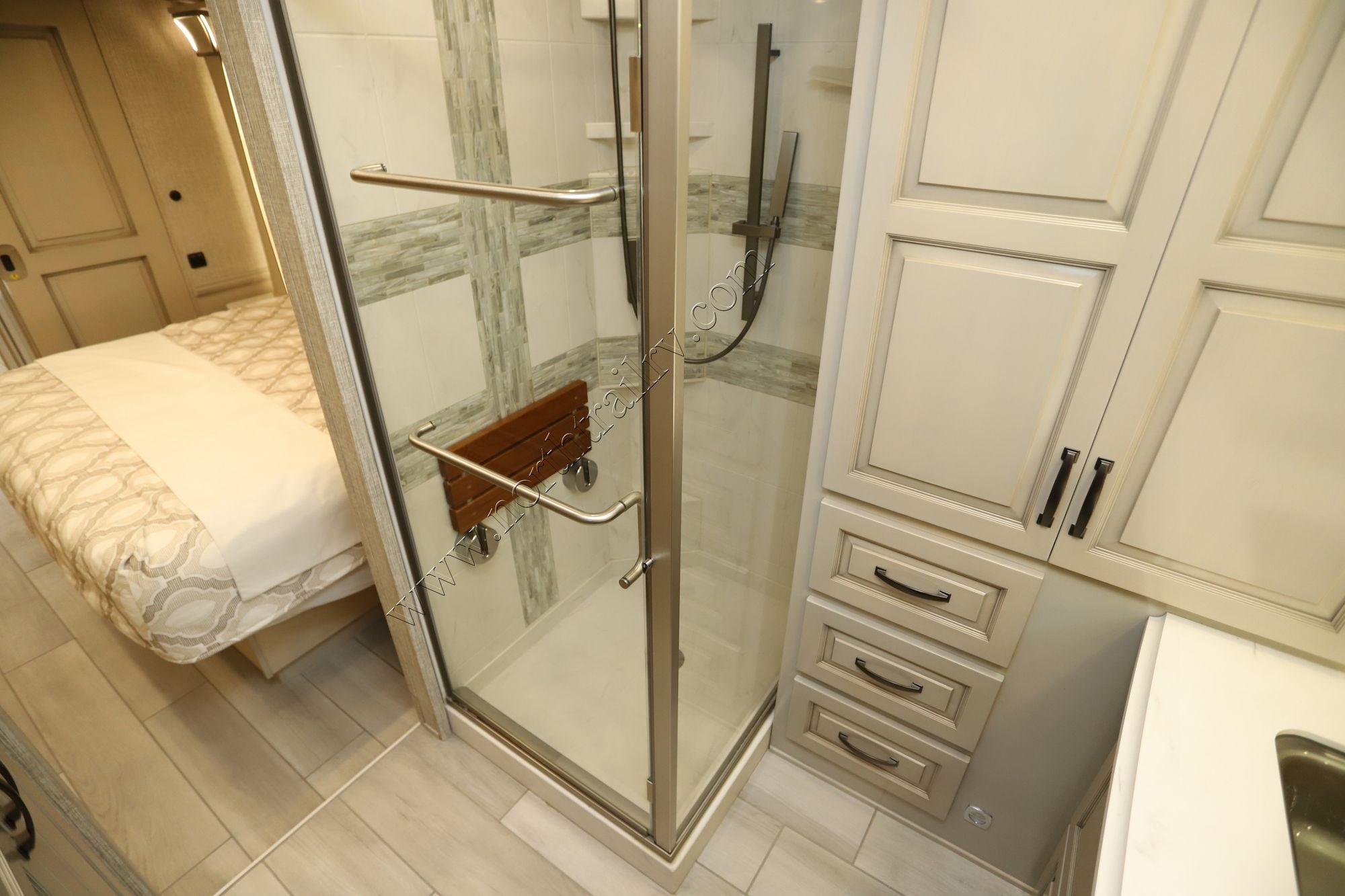 Used 2023 Newmar Dutch Star 4325 Class A  For Sale