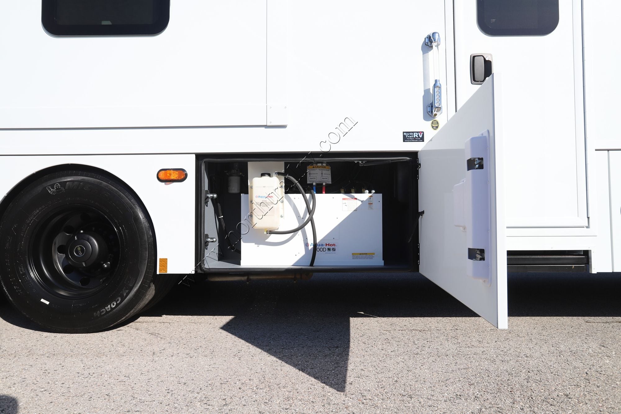 New 2026 Renegade Rv Classic 45CBF Super C  For Sale