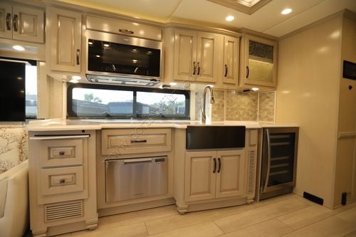 2023 Newmar Dutch Star 4325