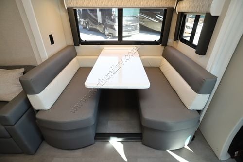 2026 Renegade Rv Vienna 25FWC