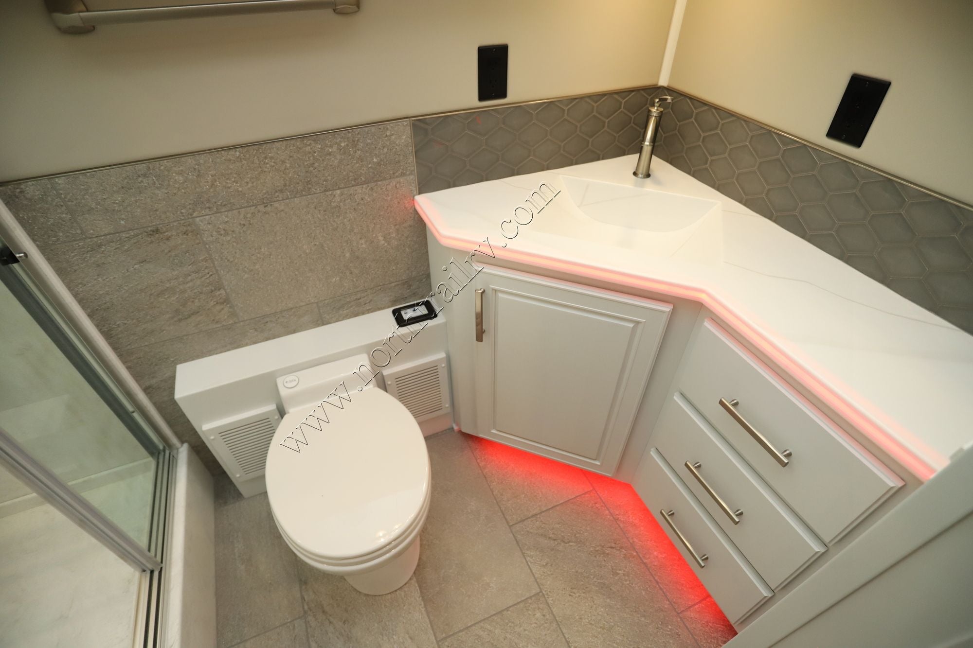 New 2026 Renegade Rv Classic 45CMR Super C  For Sale