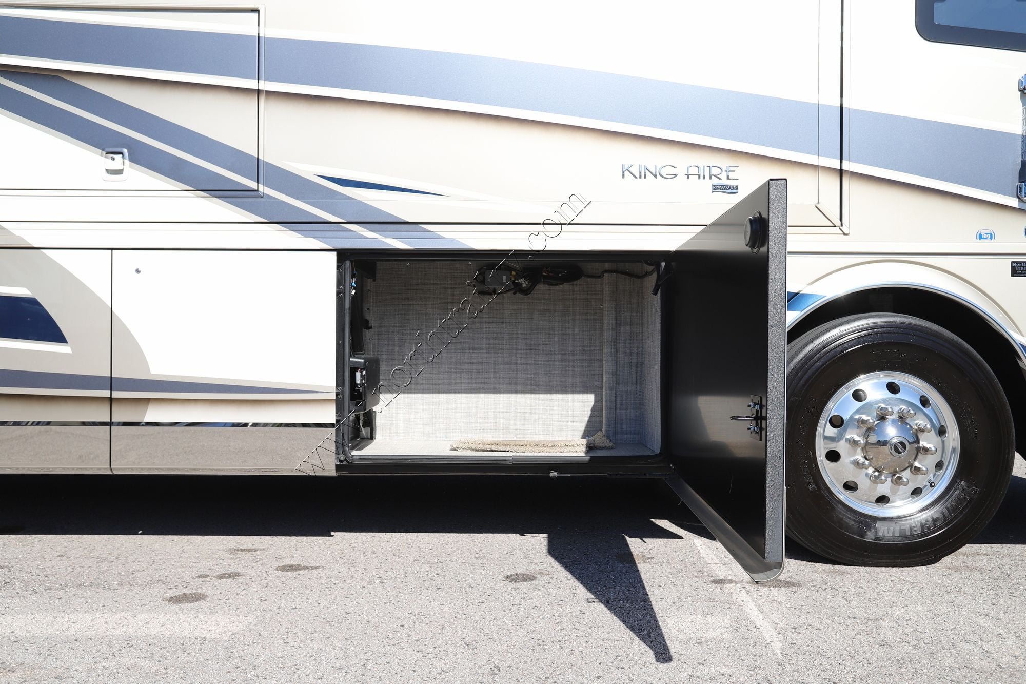 Used 2023 Newmar King Aire 4531 Class A  For Sale