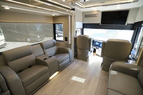 2023 Newmar King Aire 4531 Class A