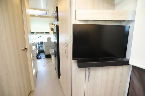 2021 Leisure Van Wonder 24MB