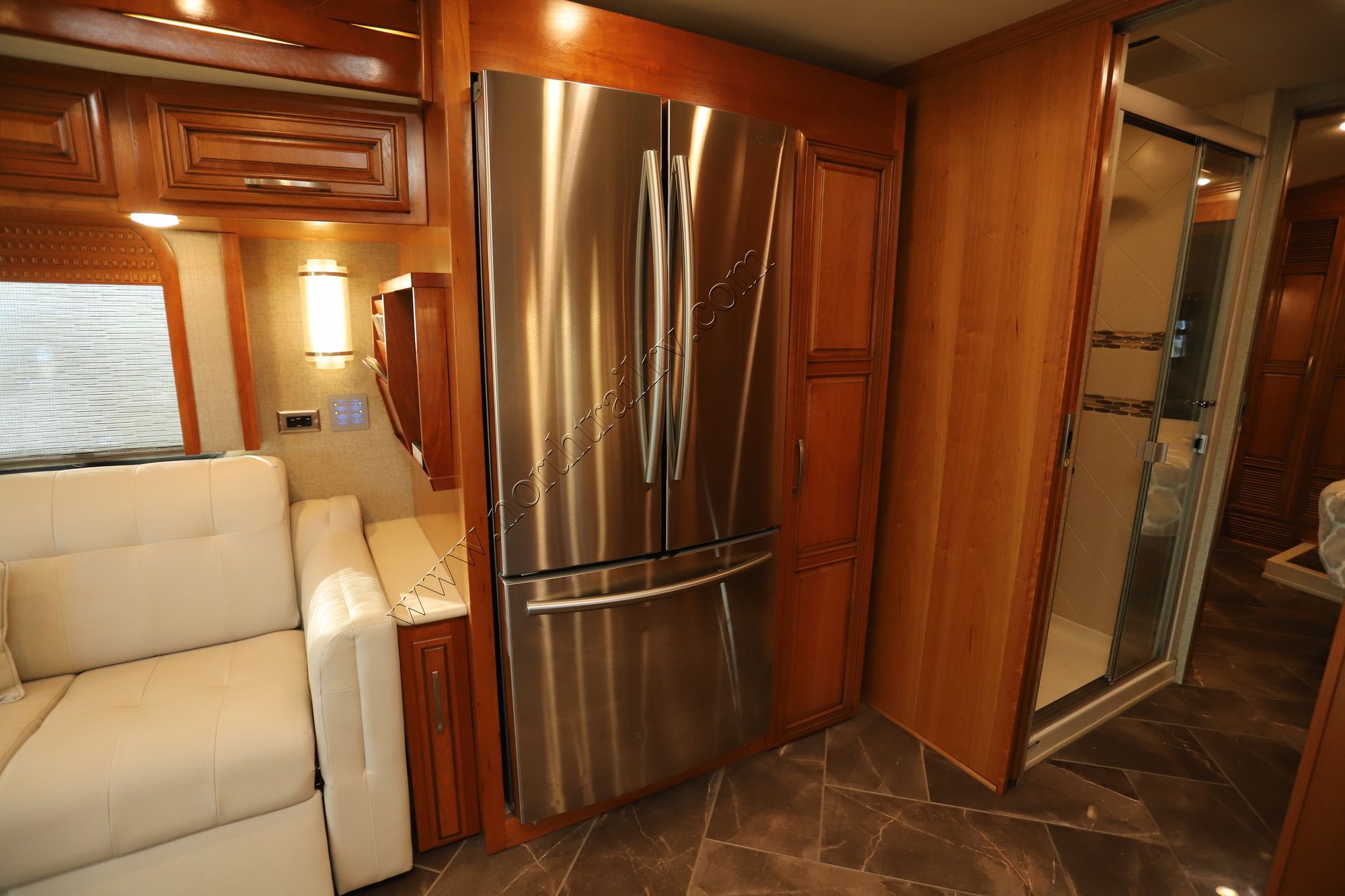 Used 2018 Newmar New Aire 3341 Class A  For Sale