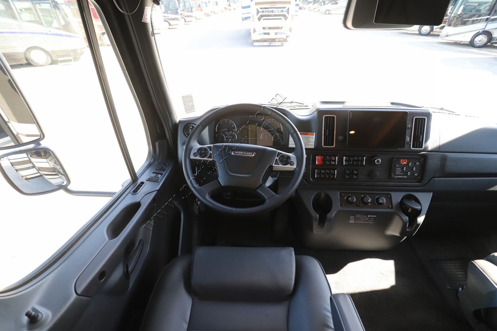 New 2026 Renegade Rv Verona Le 40LRB Super C  For Sale