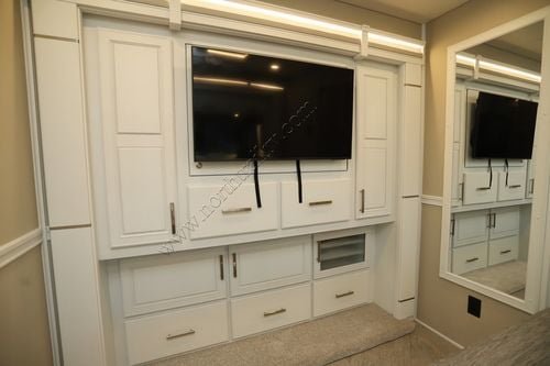 2026 Renegade Rv Classic 45CMR Super C