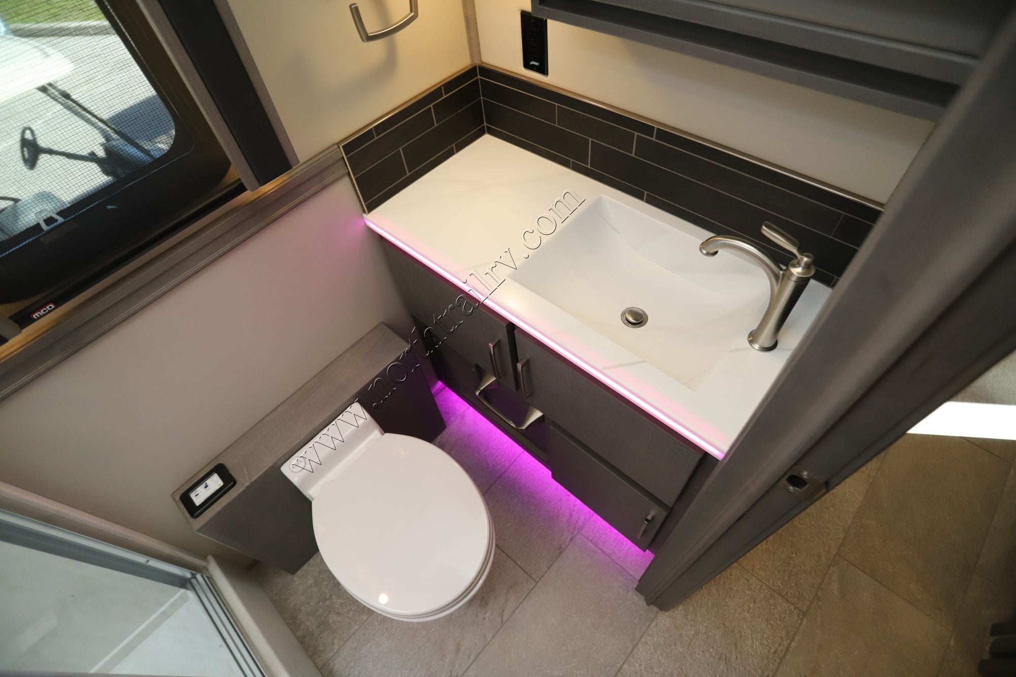 New 2026 Renegade Rv Classic 45CBF Super C  For Sale