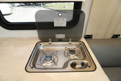 2021 Leisure Van Wonder 24MB