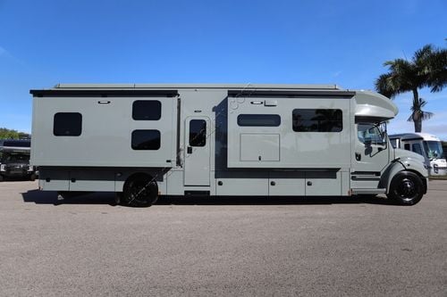 2026 Renegade Rv Verona Le 40LBH