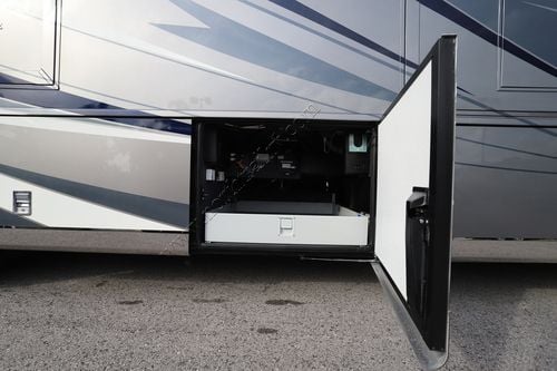 2021 Newmar Mountain Aire 4535