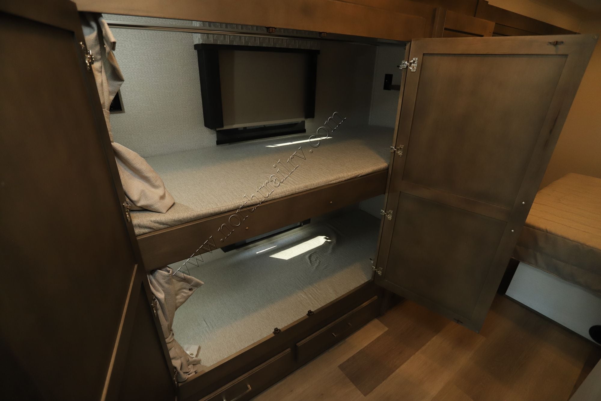 New 2026 Renegade Rv Verona 40VBH Super C  For Sale