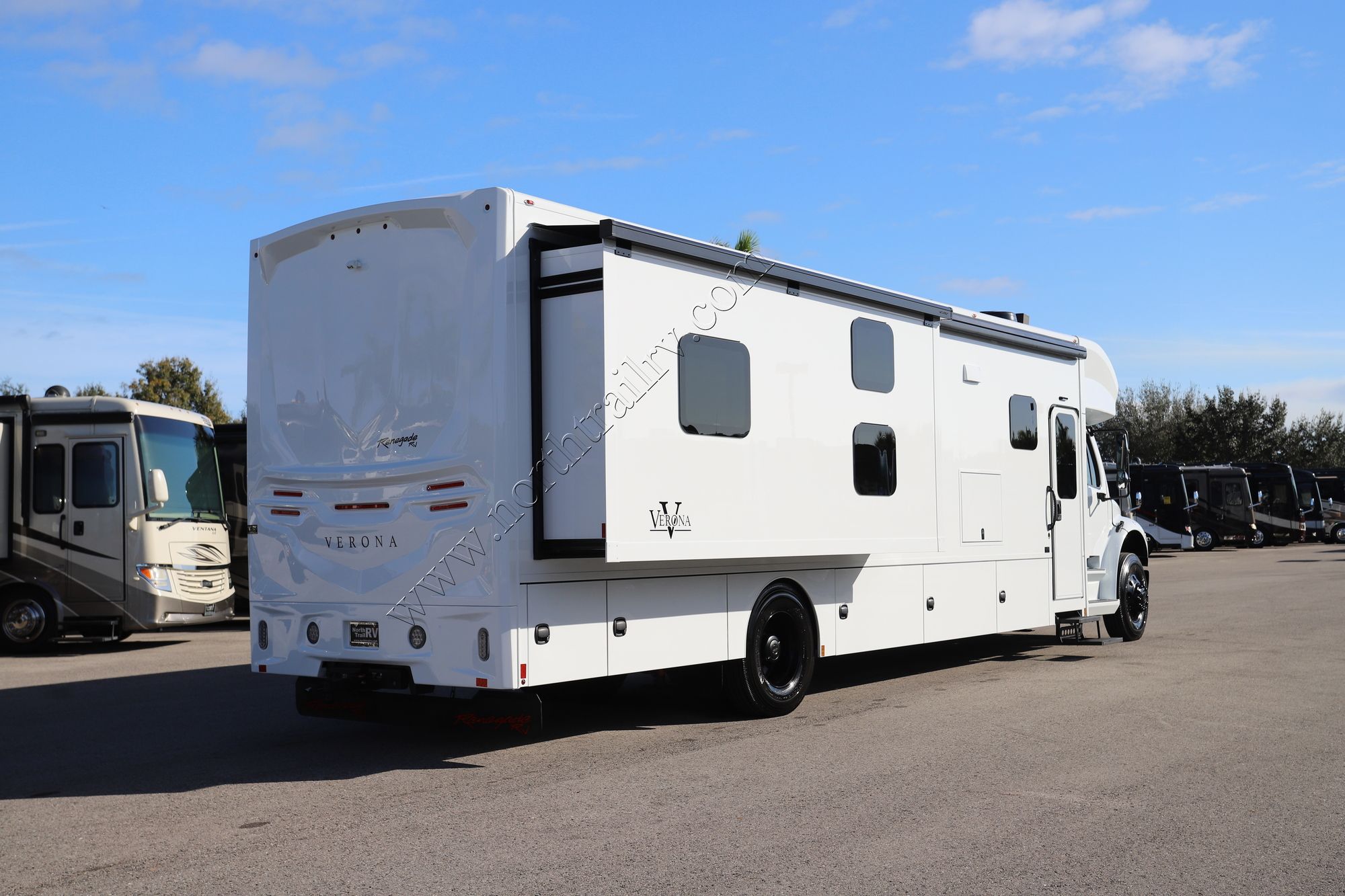 New 2026 Renegade Rv Verona 40VBH Super C  For Sale