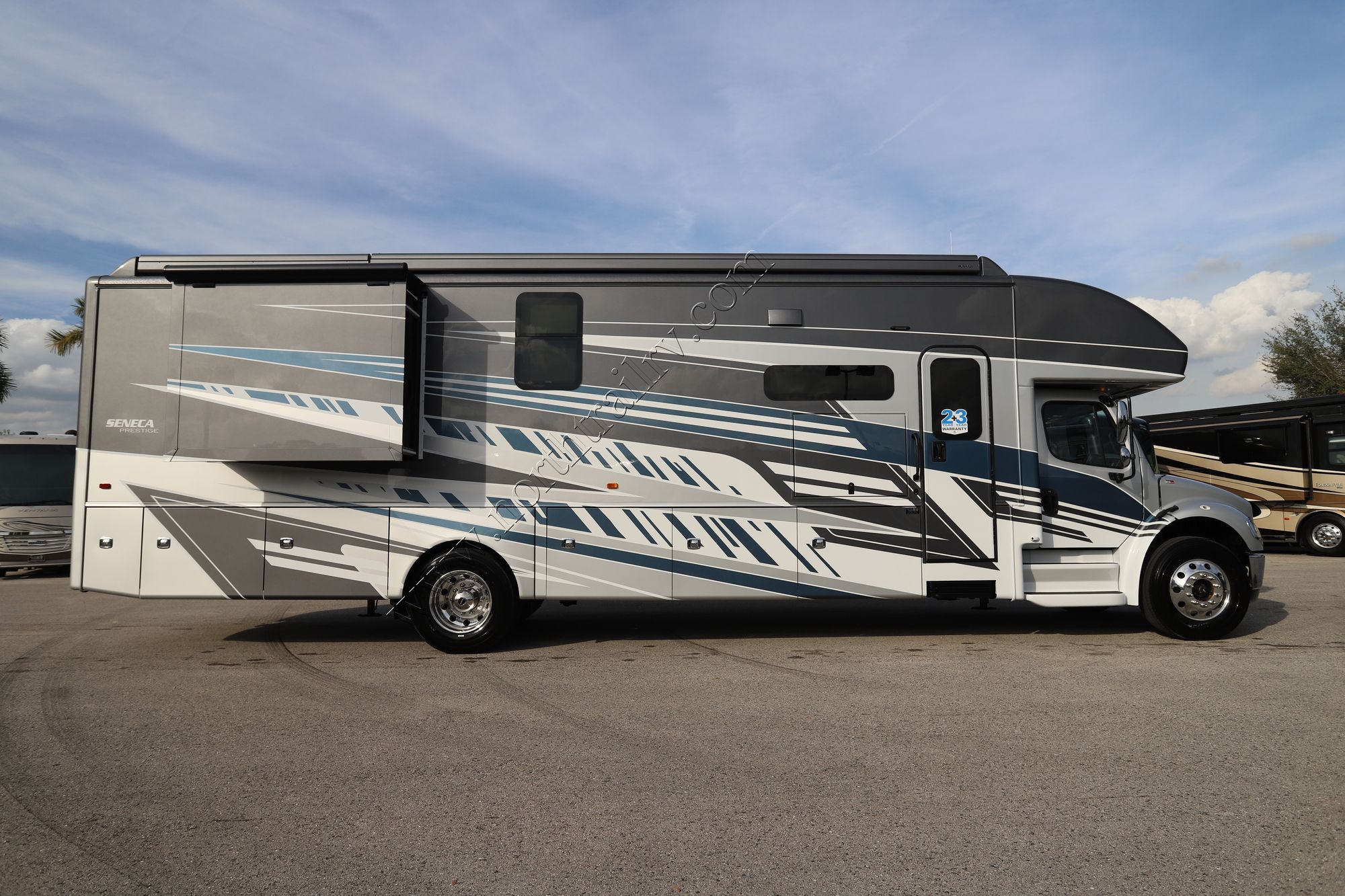 New 2026 Jayco Seneca Prestige 37K Super C  For Sale