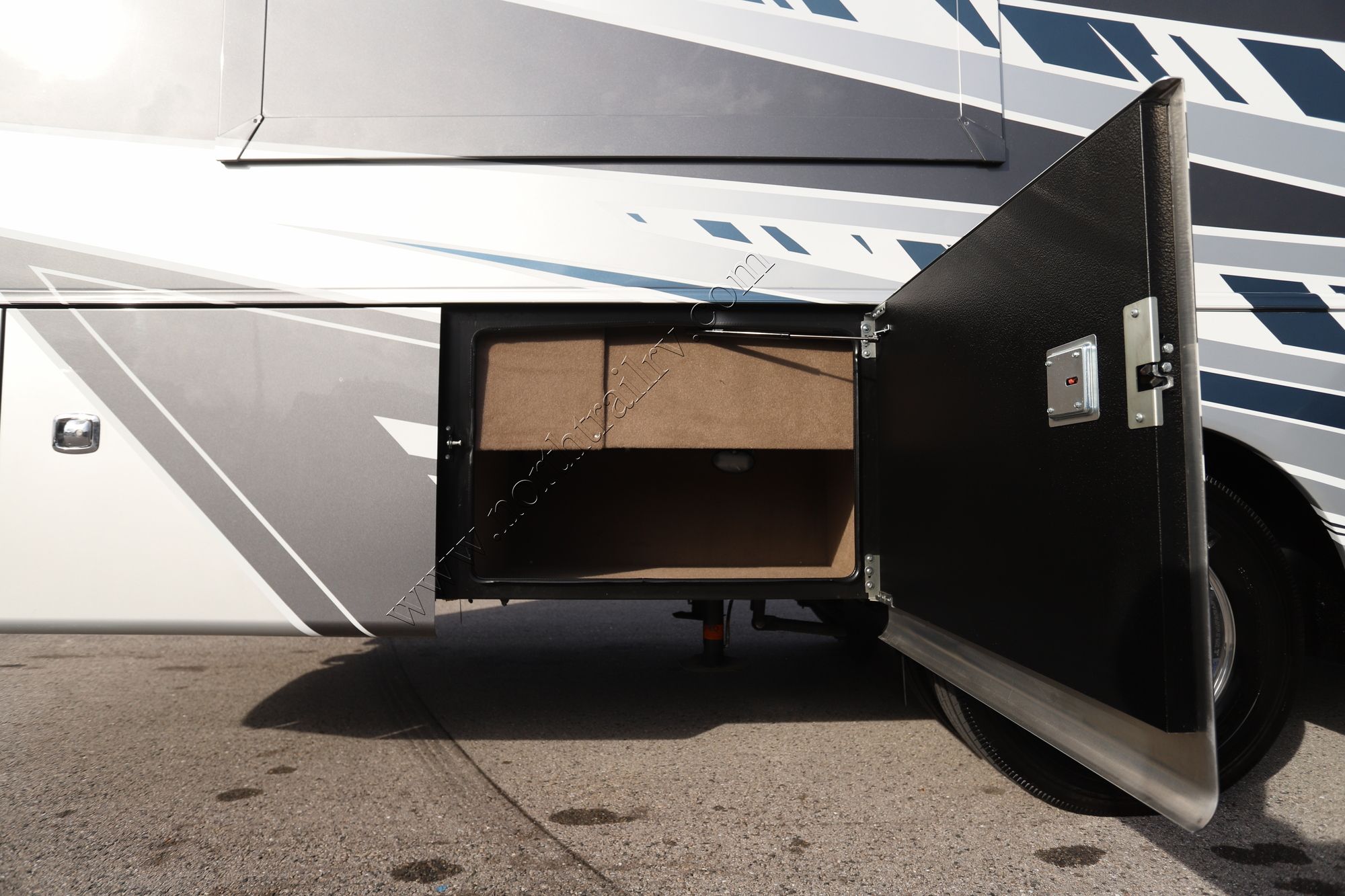 New 2026 Jayco Seneca Prestige 37K Super C  For Sale