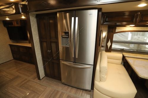 2018 Newmar London Aire 4531