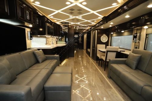 2021 Newmar Mountain Aire 4535