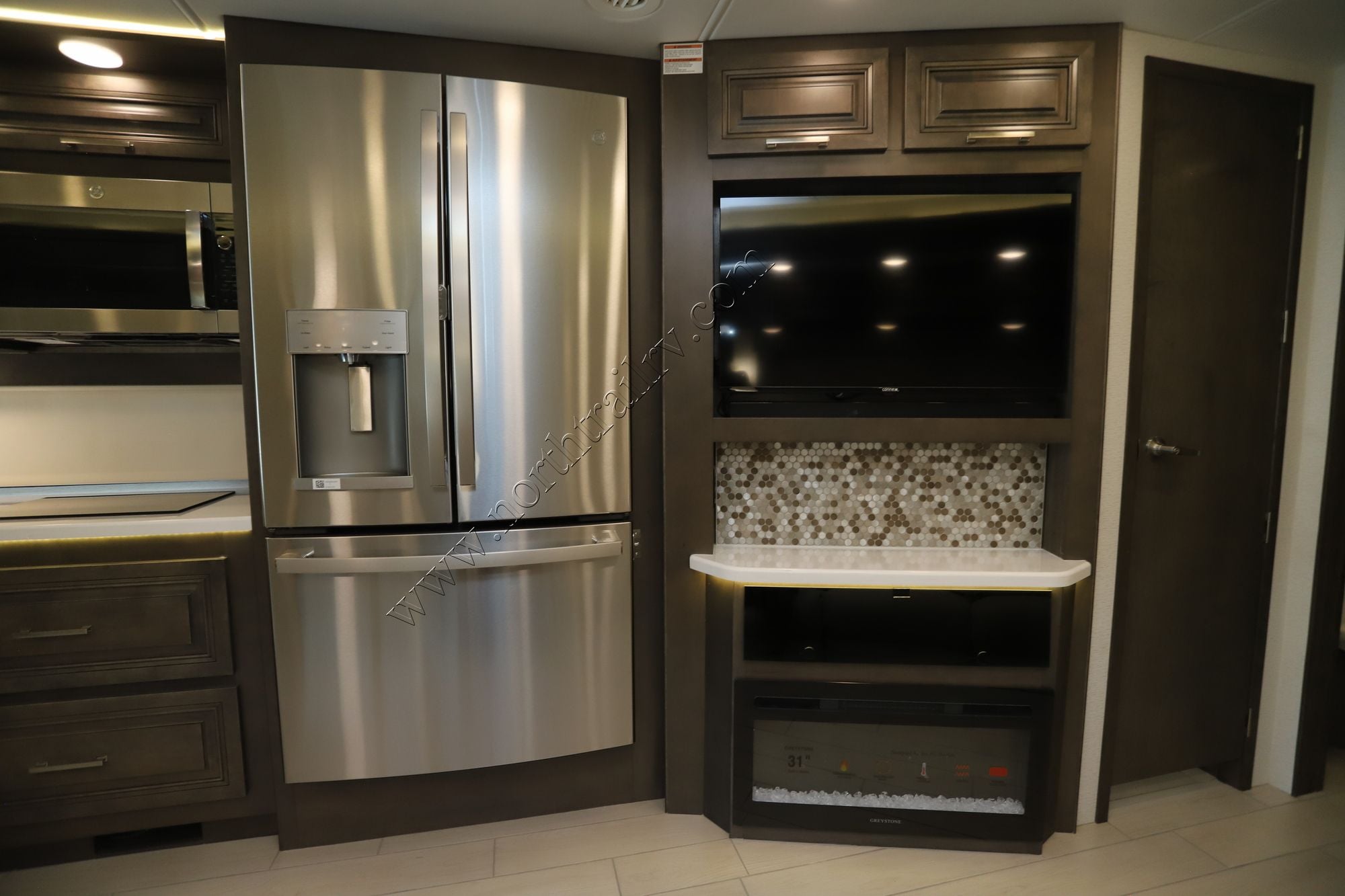 New 2026 Jayco Seneca Prestige 37K Super C  For Sale