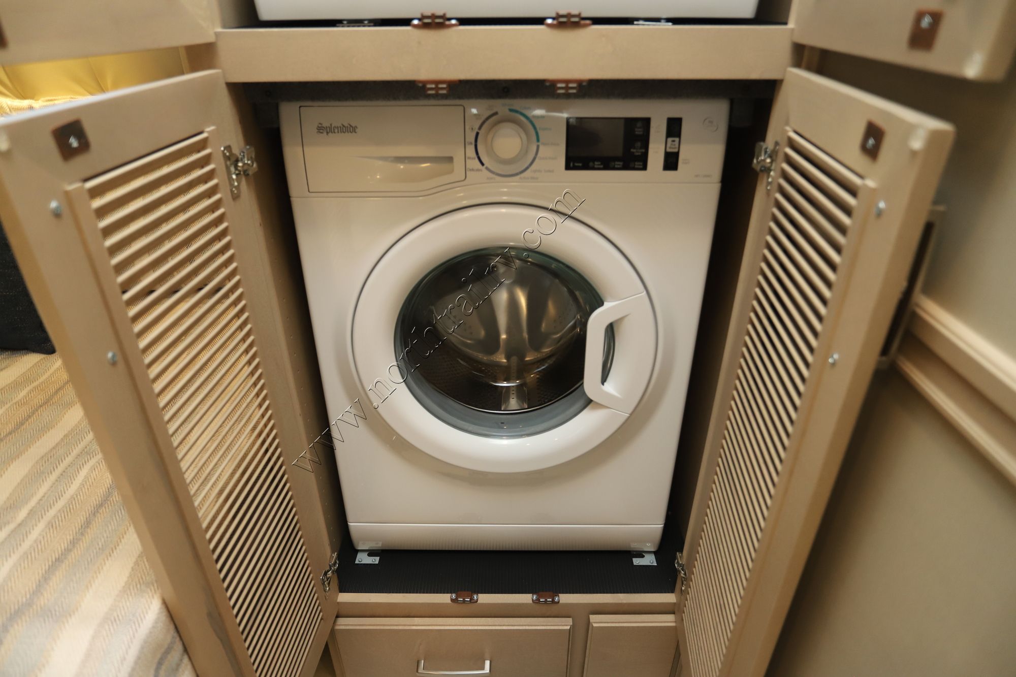 New 2026 Renegade Rv Verona Le 40LBH Super C  For Sale