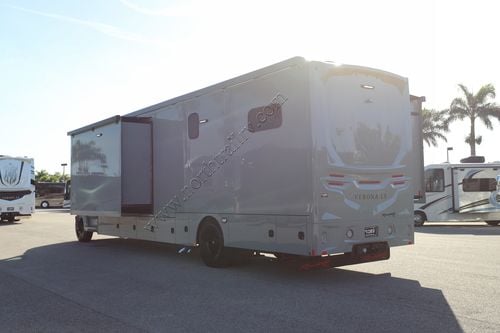 2026 Renegade Rv Verona Le 40LBH
