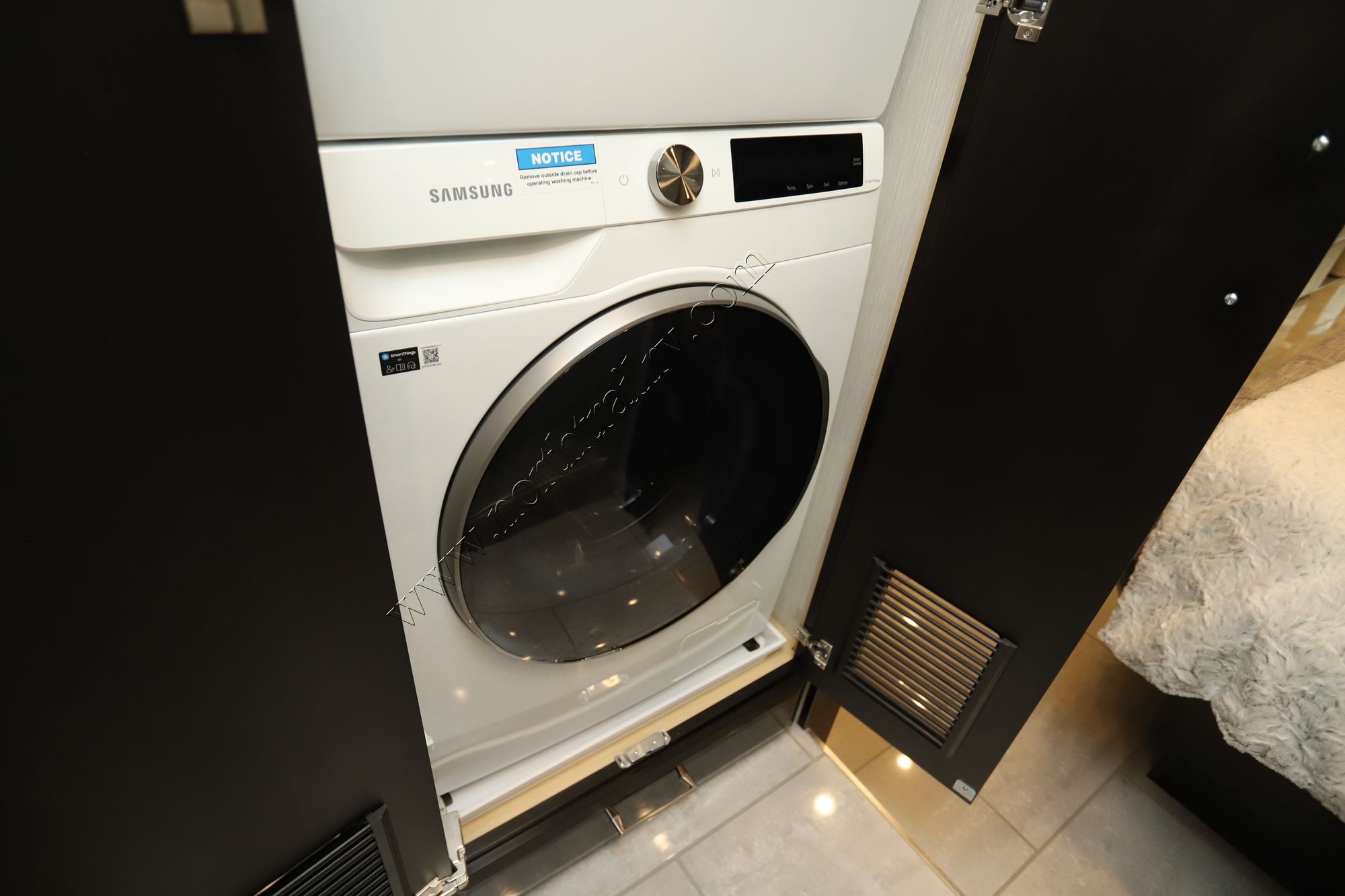 Used 2025 Newmar Essex 4551 Class A  For Sale