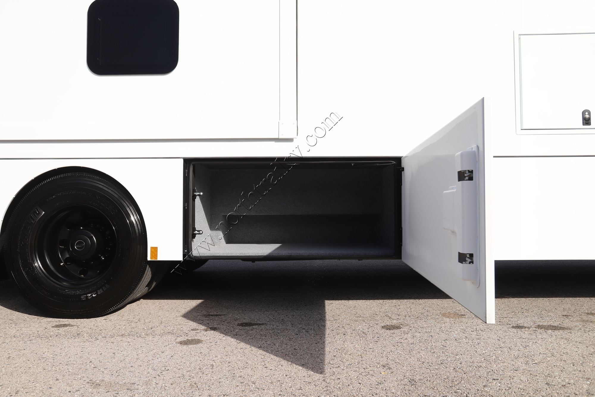 New 2026 Renegade Rv Verona 40VBH Super C  For Sale