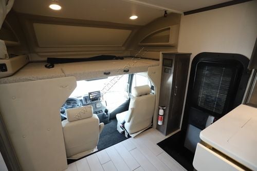 2026 Jayco Seneca Prestige 37K Super C