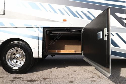 2026 Jayco Seneca Prestige 37K Super C