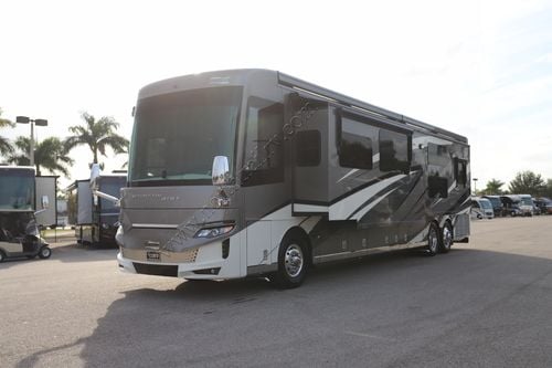 2021 Newmar Mountain Aire 4535