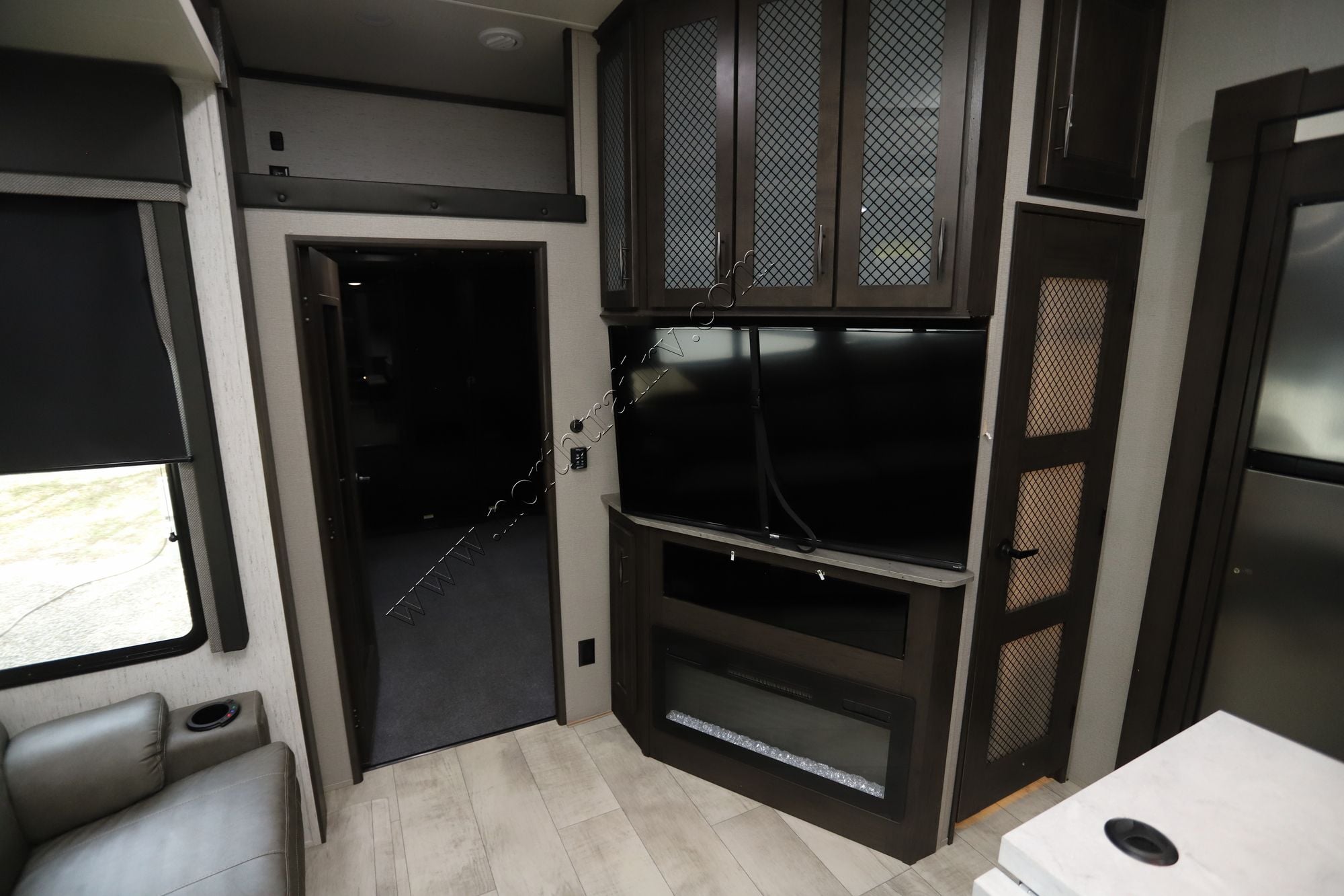 Used 2022 Grand Design Momentum 351M Fifth Wheel  For Sale