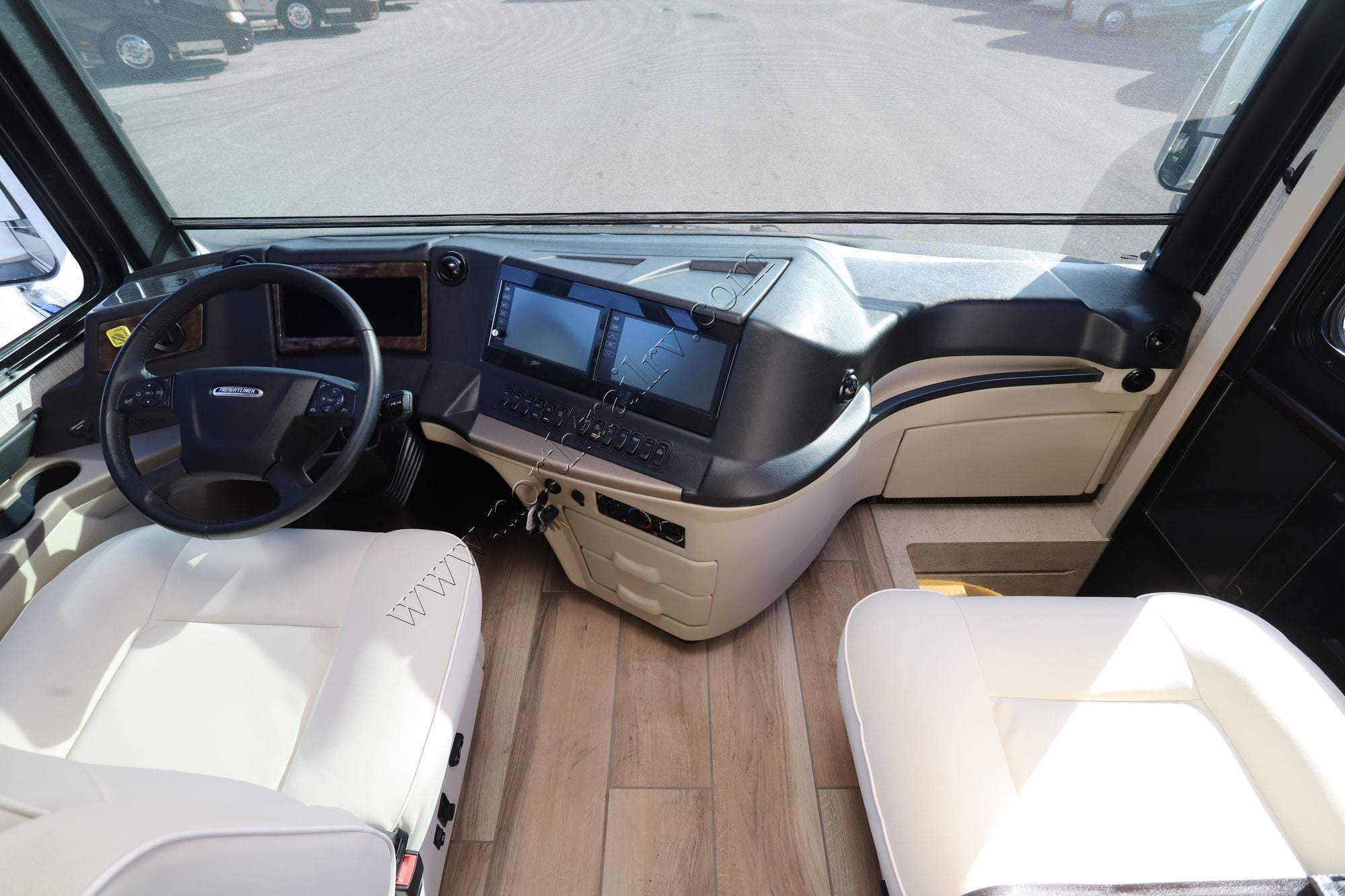 Used 2022 Newmar Dutch Star 4081 Class A  For Sale