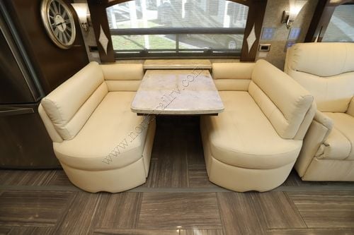 2018 Newmar London Aire 4531