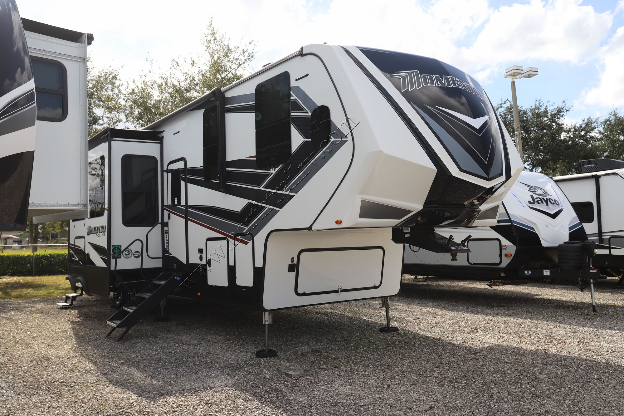 Used 2022 Grand Design Momentum 351M Fifth Wheel  For Sale