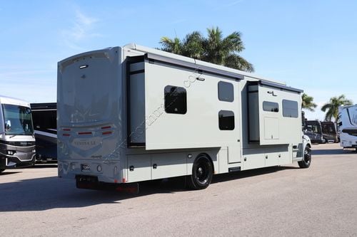 2026 Renegade Rv Verona Le 40LBH
