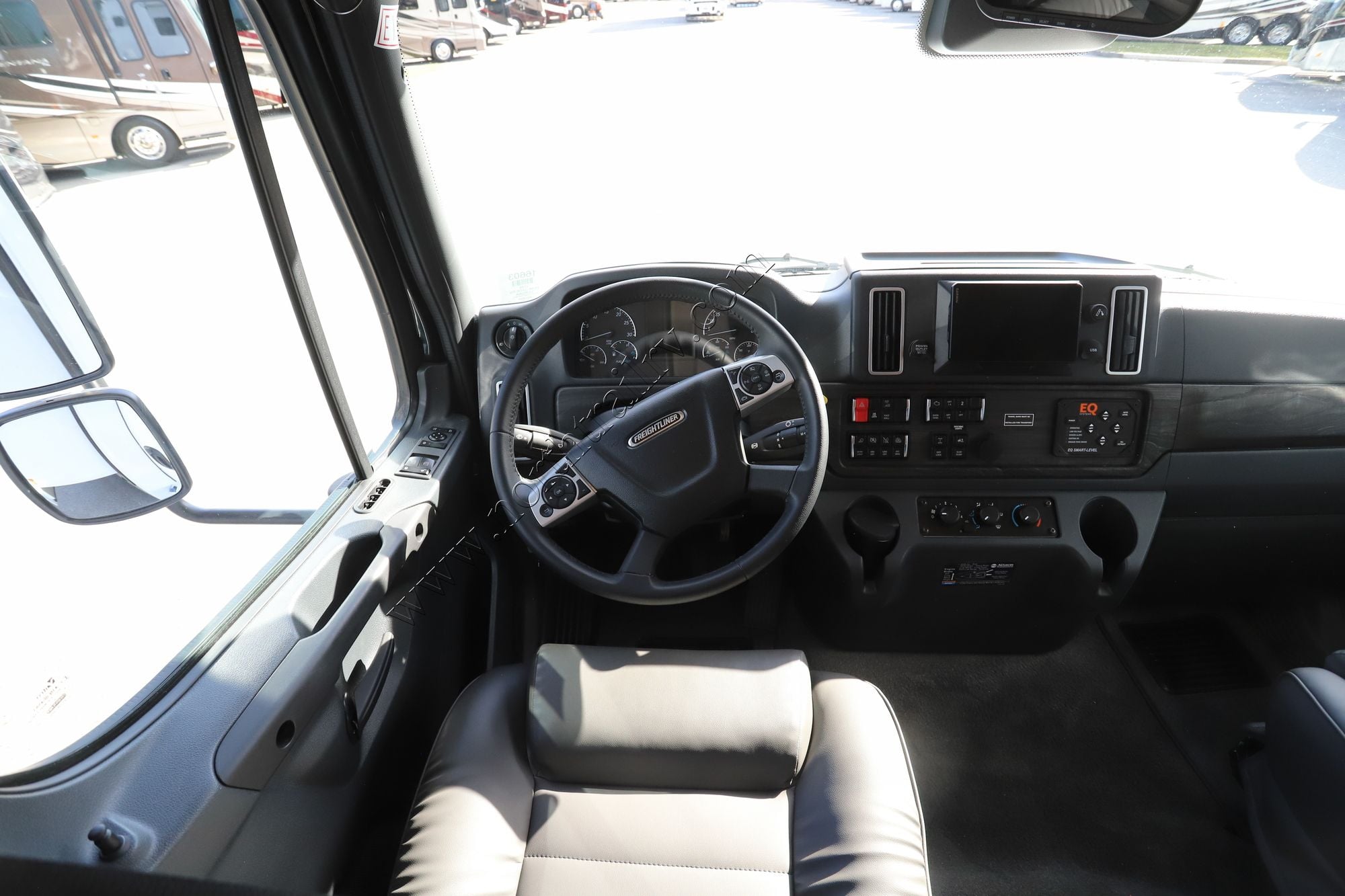 New 2026 Renegade Rv Verona 40VBH Super C  For Sale